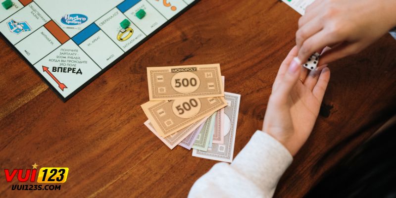 Cờ tỷ phú trực tuyến cực hot tại Vui123 Cở tỷ phú - trò chơi huyền thoại, rèn luyện tư duy tài chính